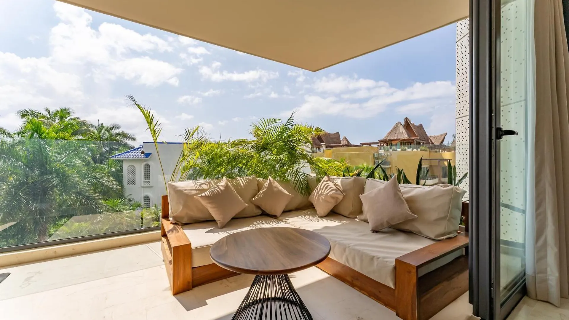 Marila Brand New Best Infinity Pool Sea View Playa del Carmen Apartment