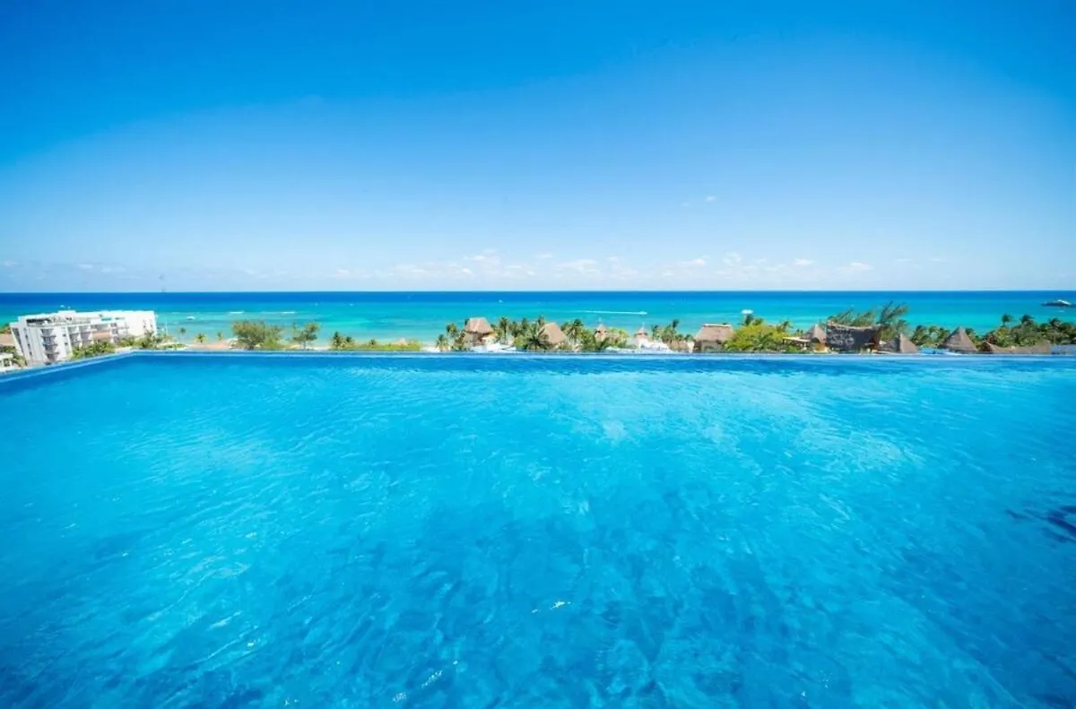 Marila Brand New Best Infinity Pool Sea View Playa del Carmen Apartment